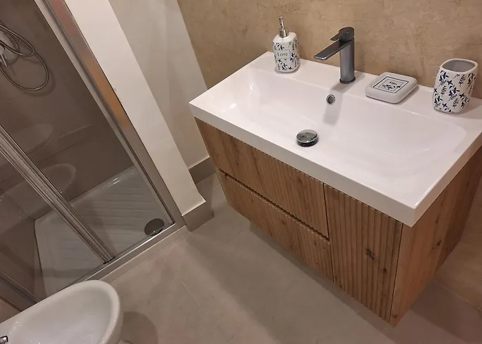 Casa Teatro 2 * 卡塔尼亚