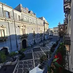 Casa Teatro 2 *