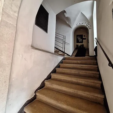Casa Teatro 2 *